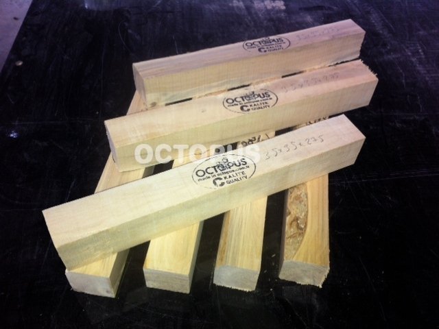 C Grade Boxwood.