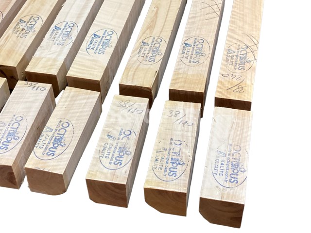 Curly Boxwood Traverso Flute Set