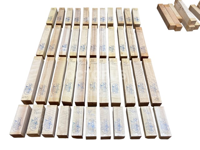 Curly Boxwood Traverso Flute Set
