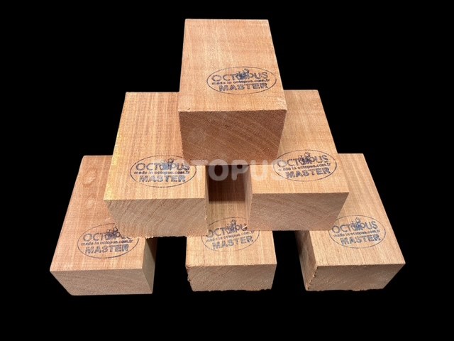 Spanish Cedar Neck Heel